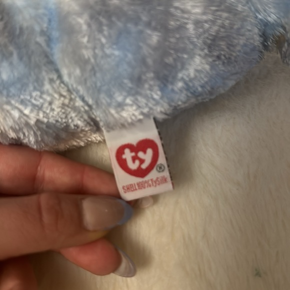 Ty Classics Collection “Dipper” the Dolphin (12 inch) - Picture 7 of 7